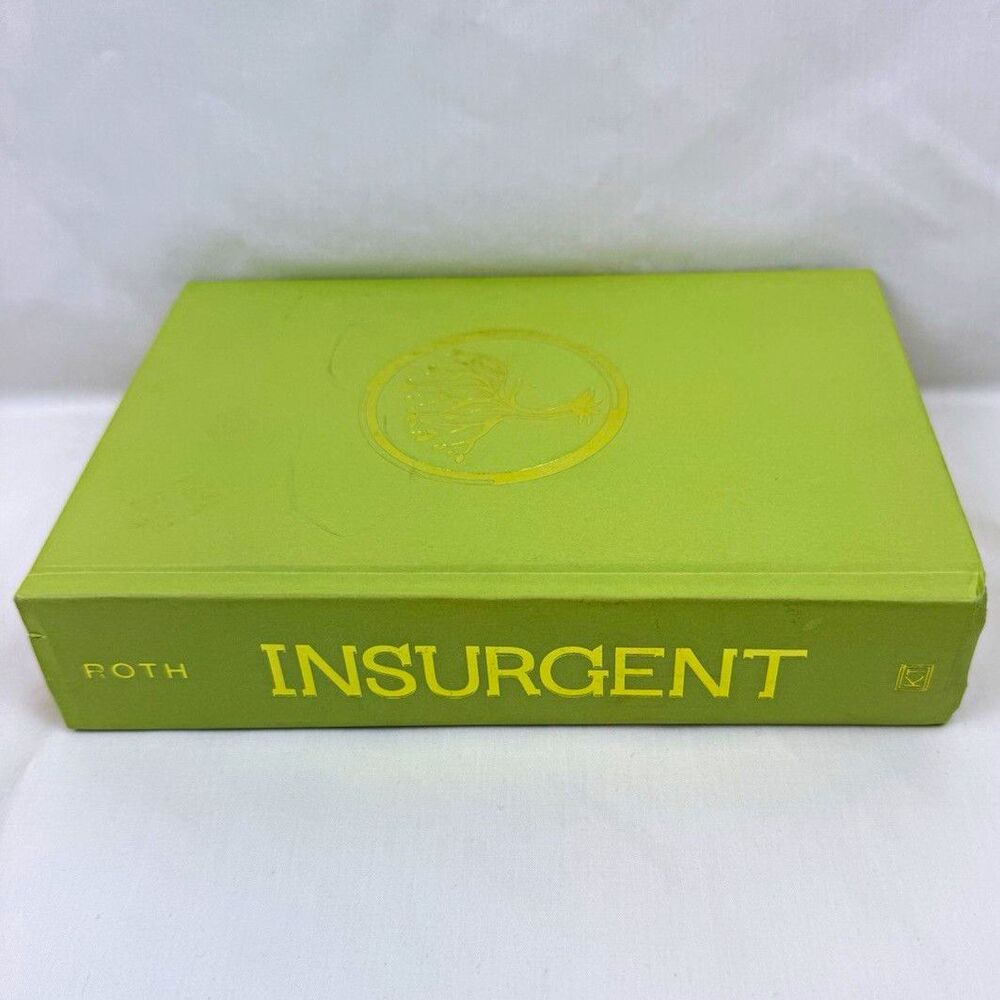 Insurgent by Veronica Roth Divergent Ser. Vol 2 HarperCollins 2012 HC